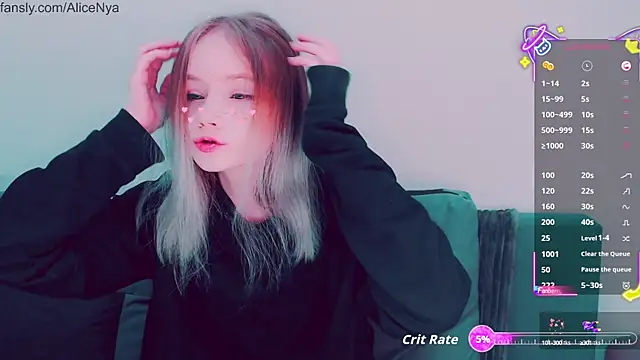 Snapshot of AliceNya_cute chatting on 10-15-25, 04:34 AliceNya cute online show from 10-15-25, 04:34