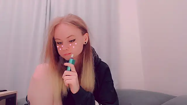 AliceNya cute online show from 06-25-26, 02:55