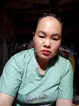 emilyzz online show from 04-19-26, 02:44