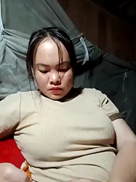 emilyzz online show from 04-25-26, 02:58