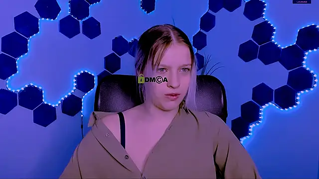 kaela spell  online show from 03-25-26, 09:59