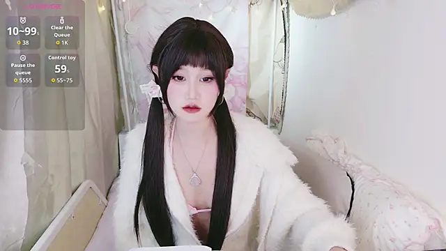 schoolgirl-nurse online show from 12-22-25, 11:07