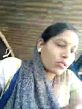 Snapshot of Hot-dear3955 chatting on 09-20-25, 04:35 Hot-dear3955 online show from 09-20-25, 04:35