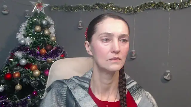 TayaFinch online show from 12-14-25, 01:16