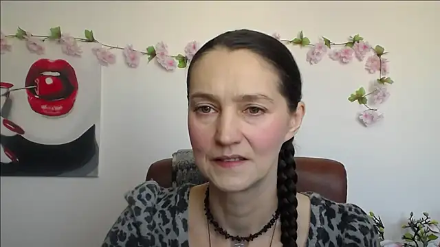 TayaFinch online show from 02-02-26, 01:21