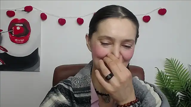 TayaFinch online show from 02-14-26, 01:08