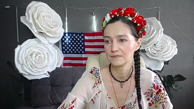 TayaFinch online show from 07-04-26, 10:54