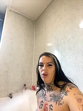 Snapshot of DIRTY_PAISLEY_X chatting on 09-18-25, 05:04 DIRTY PAISLEY X online show from 09-18-25, 05:04