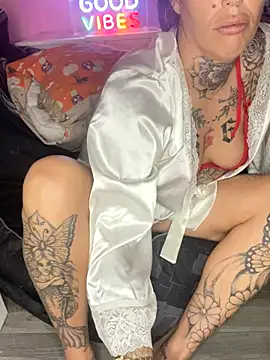 Snapshot of DIRTY_PAISLEY_X chatting on 10-24-25, 07:54 DIRTY PAISLEY X online show from 10-24-25, 07:54