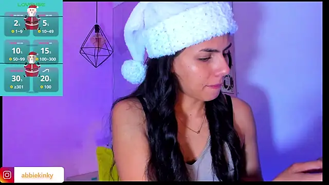 Snapshot of Abbiekinky chatting on 12-01-25, 06:02 Abbiekinky online show from 12-01-25, 06:02
