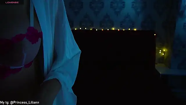 LilyannRosse online show from 03-01-26, 07:21