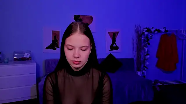 BetsyKiss online show from 11-28-25, 05:10