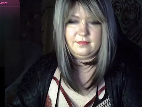 YuliiaSan online show from 11-11-25, 12:49