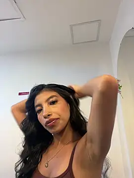Tiffany Low online show from 06-27-26, 12:22