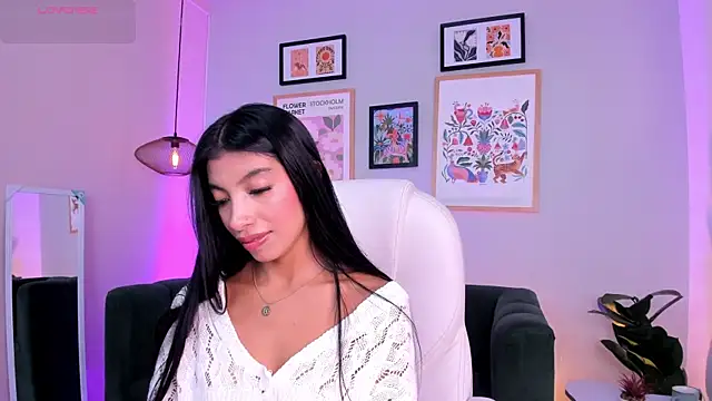 Tiffany Low online show from 07-11-26, 02:31