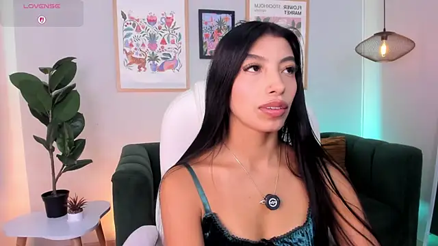 Tiffany Low online show from 07-20-26, 12:18