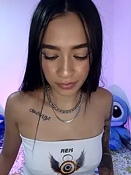 Snapshot of MiQeilaSweet chatting on 11-29-25, 12:02 MiQeilaSweet online show from 11-29-25, 12:02