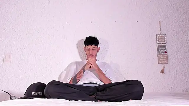 j martony online show from 11-17-25, 12:22