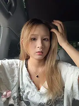 Snapshot of yuki_june chatting on 05-17-26, 08:12 yuki june online show from 05-17-26, 08:12