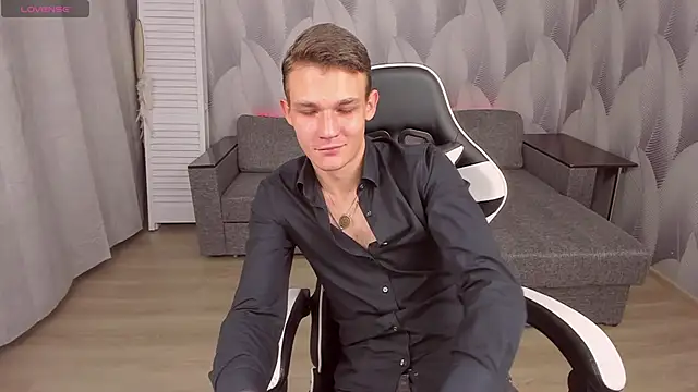 AdamGold01 online show from 10-10-25, 07:24
