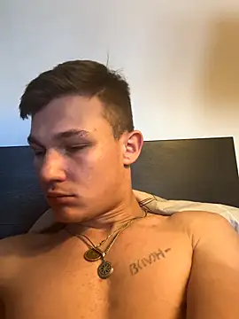 AdamGold01 online show from 10-22-25, 08:47