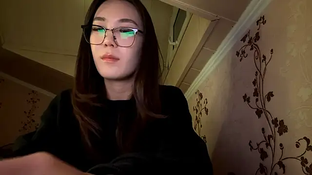 Snapshot of marry_dreams chatting on 10-15-25, 02:28 marry dreams online show from 10-15-25, 02:28