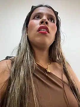 EMILIIA RICHTER   online show from 06-23-26, 07:23