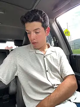 mattebret11 online show from 10-20-25, 05:02