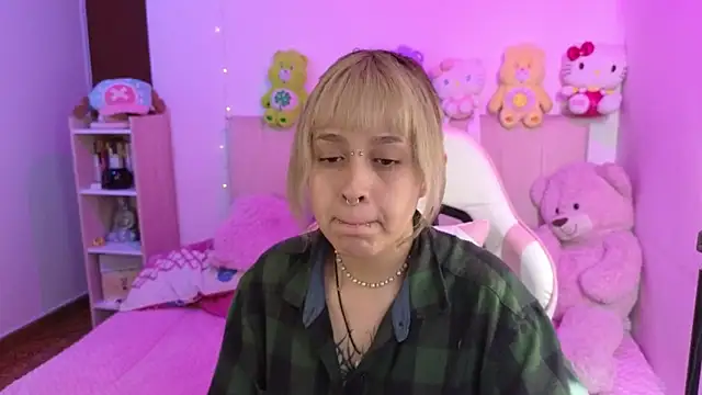 NekoWaifu online show from 03-31-26, 02:17