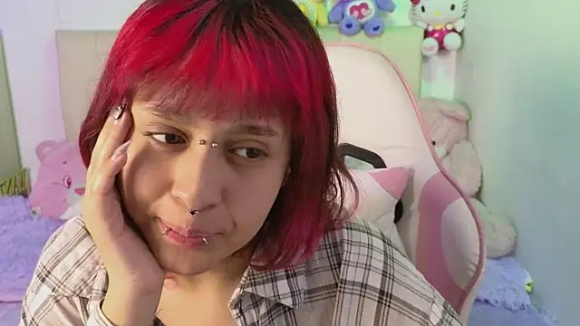 NekoWaifu online show from 07-17-26, 03:39