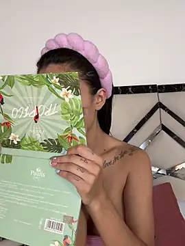 MiaKane99 online show from 11-01-25, 09:06