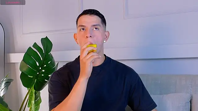 ZaneDawson online show from 04-23-26, 07:49