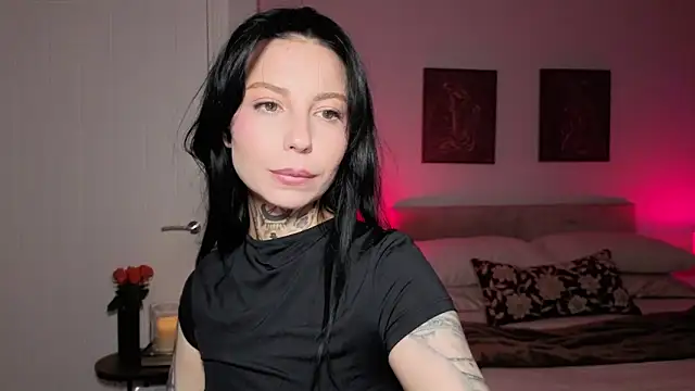 jeans-and-peach online show from 11-20-25, 08:41