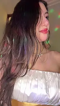 Emily-hottson online show from 02-15-26, 07:51