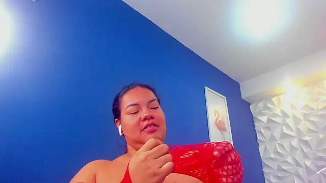 Snapshot of freya_cole_ chatting on 10-06-25, 11:40 freya cole online show from 10-06-25, 11:40