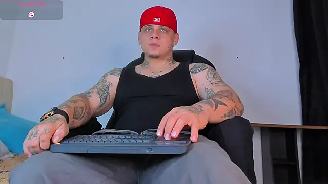 Snapshot of denis_munera chatting on 10-05-25, 02:15 denis munera online show from 10-05-25, 02:15