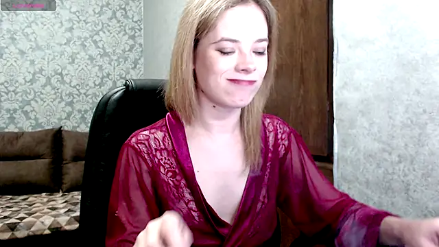 Kate  Loves online show from 05-17-26, 06:37