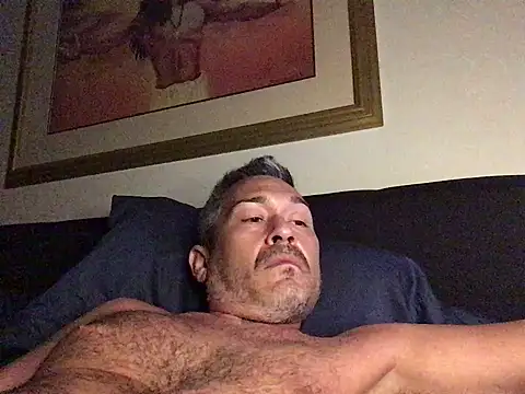 countryboi2002 online show from 03-12-26, 05:57