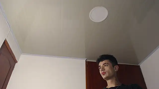 Snapshot of jaico_santos chatting on 11-13-25, 11:03 jaico santos online show from 11-13-25, 11:03