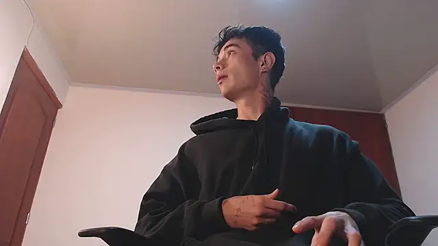 Snapshot of jaico_santos chatting on 11-27-25, 11:07 jaico santos online show from 11-27-25, 11:07