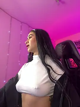 camila1 torres  online show from 02-02-26, 06:39