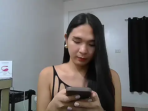 cumslut selena69 online show from 05-22-26, 12:11