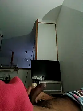 Mikaaa97 online show from 10-01-25, 03:01