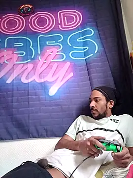 Mikaaa97 online show from 02-01-26, 03:32