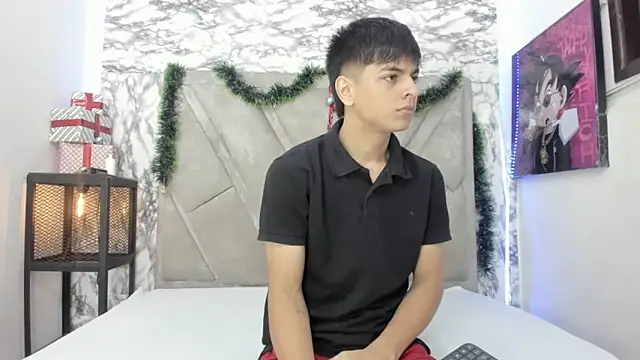 Logan Jhonson online show from 12-21-25, 02:08