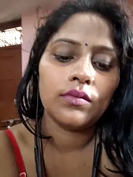 Jasmine Januja online show from 05-15-26, 11:12