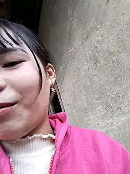 linhkem-cute online show from 11-19-25, 02:22