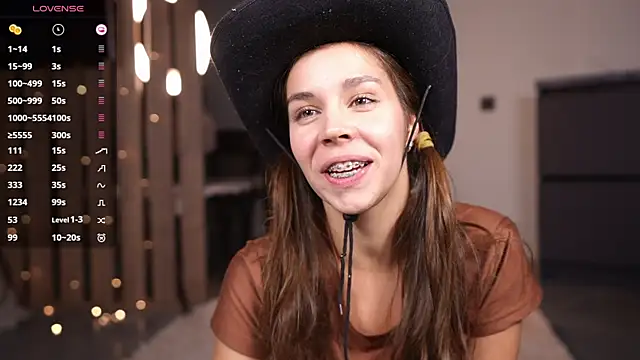 Monika  youthful online show from 11-14-25, 07:34