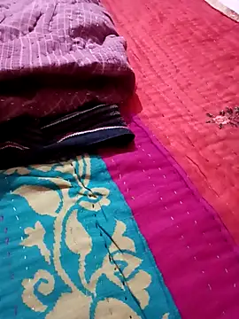 Hott locky online show from 09-30-25, 04:01