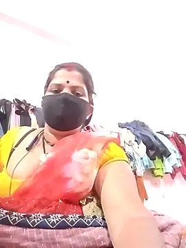 Hott locky online show from 12-16-25, 04:56